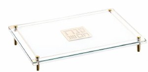 Picture of Lucite Challah Board Raised Classic 2.0 Design Gold